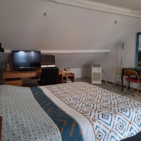 O La Barre Ormesson - 20 Min Paris 3*